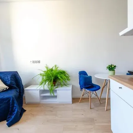 Urbannestgroup - Center - Struga 27a Apartment *